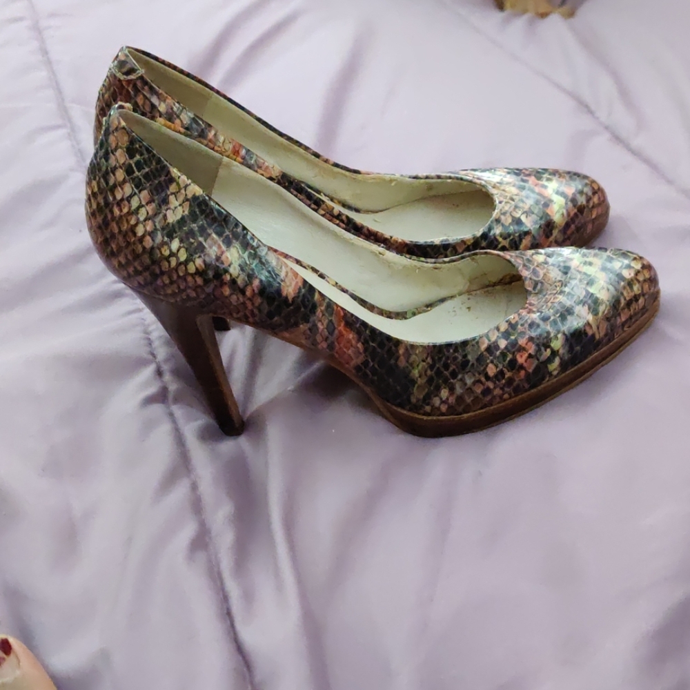 High heels shoe